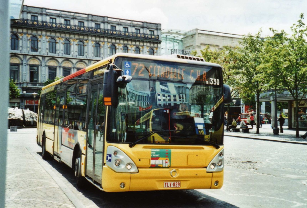 (118'723) - TEC Lige - Nr. 5.330/YLV-829 - Irisbus am 8. Juli 2009 in Lige, Place Saint-Laurent