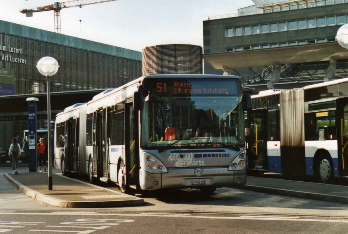 (119'632) - AAGR Rothenburg - Nr. 35/LU 160'096 - Irisbus am 15. August 2009 beim Bahnhof Luzern