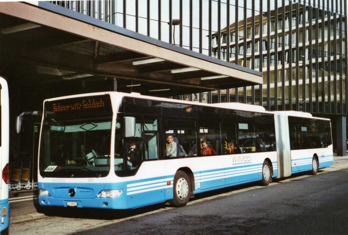 (121'725) - WilMobil, Wil - Nr. 291/SG 308'602 - Mercedes am 24. Oktober 2009 beim Bahnhof St. Gallen