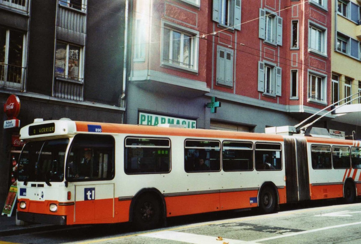 (122'315) - TL Lausanne - Nr. 890 - Saurer/Hess Gelenktrolleybus (ex TPG Genve Nr. 656) am 19. November 2009 in Lausanne, Tunnel
