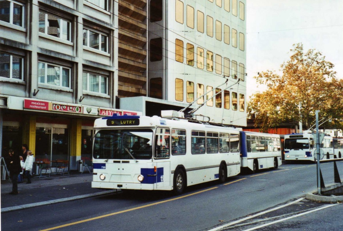 (122'336) - TL Lausanne - Nr. 730 - FBW/Hess Trolleybus am 19. November 2009 in Lausanne, Chauderon
