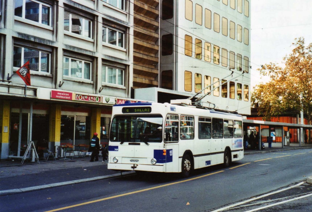 (122'401) - TL Lausanne - Nr. 769 - NAW/Lauber Trolleybus am 19. November 2009 in Lausanne, Chauderon