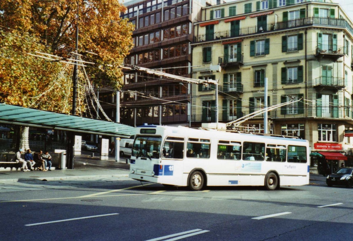 (122'404) - TL Lausanne - Nr. 770 - NAW/Lauber Trolleybus am 19. November 2009 in Lausanne, Chauderon