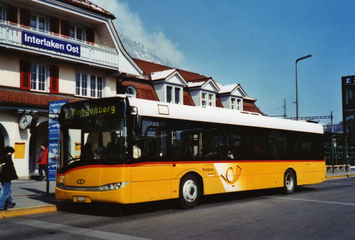 (124'605) - PostAuto Bern - BE 610'540 - Solaris am 8. Mrz 2010 beim Bahnhof Interlaken Ost