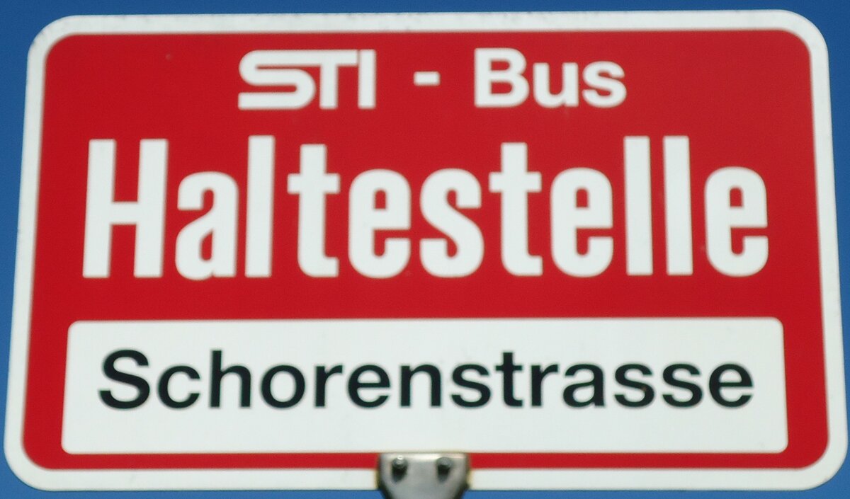 (128'183) - STI-Haltestellenschild - Thun, Schorenstrasse - am 1. August 2010