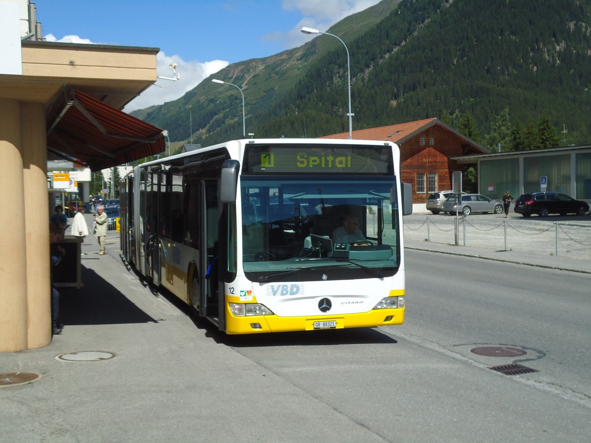 (128'276) - VBD Davos - Nr. 12/GR 88'321 - Mercedes am 7. August 2010 beim Bahnhof Davos Dorf