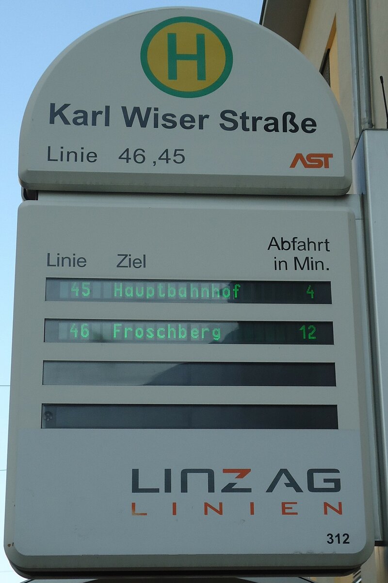 (128'575) - Linz Linien-Haltestellenschild - Linz, Karl Wiser Strasse - am 10. August 2010