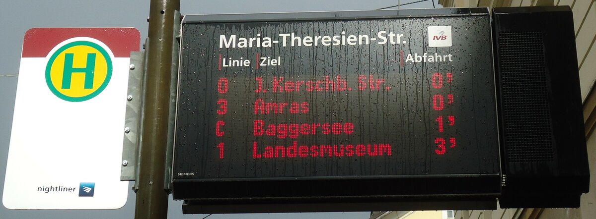 (128'674) - IVB-Haltestellenschild - Innsbruck, Maria-Theresien-Str. - am 11. August 2010
