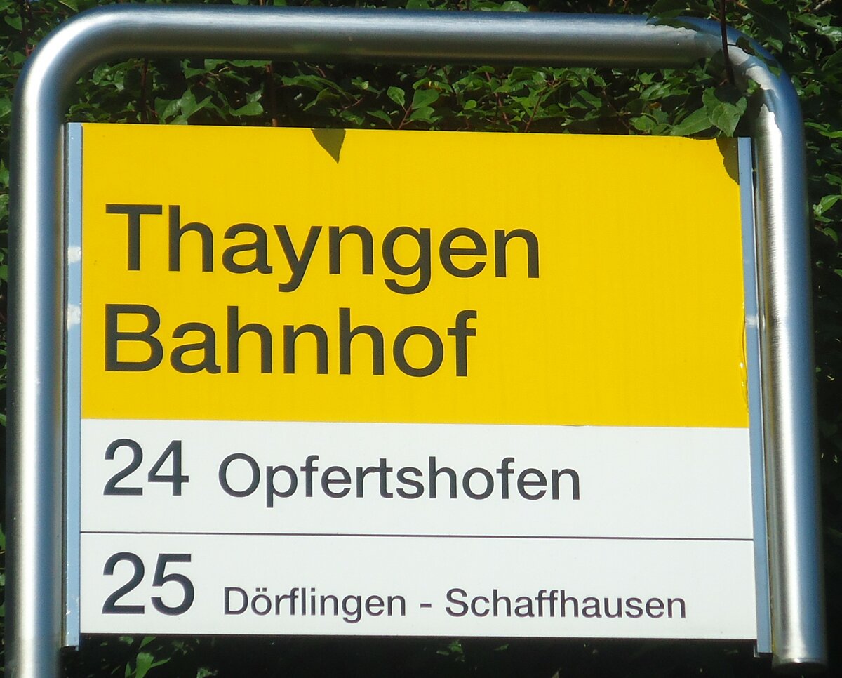 (128'927) - SB-Haltestellenschild - Thayngen, Bahnhof - am 22. August 2010