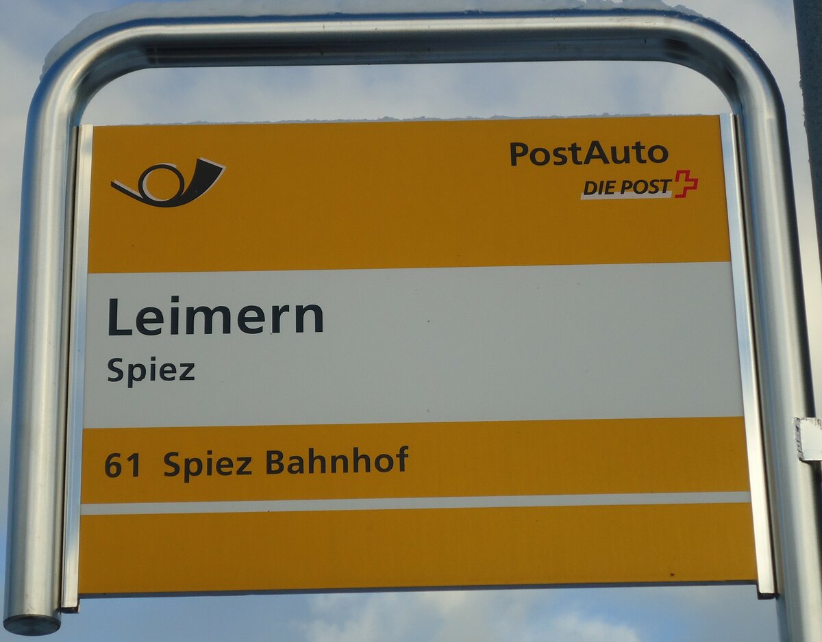 (131'139) - PostAuto-Haltestellenschild - Spiez, Leimern - am 29. November 2010