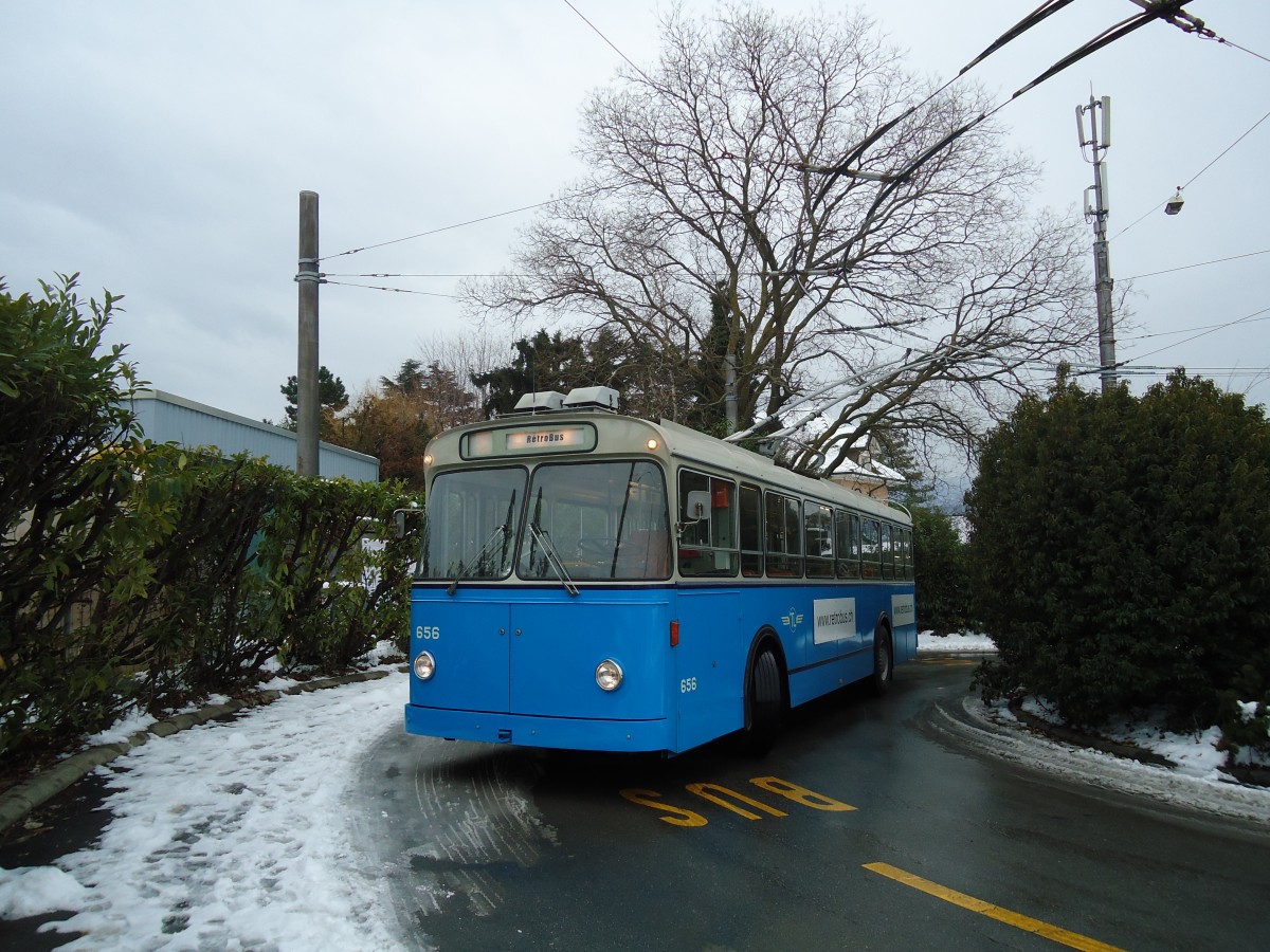 (131'267) - TL Lausanne (Rtrobus) - Nr. 656 - FBW/Eggli Trolleybus am 5. Dezember 2010 in Lutry, Corniche