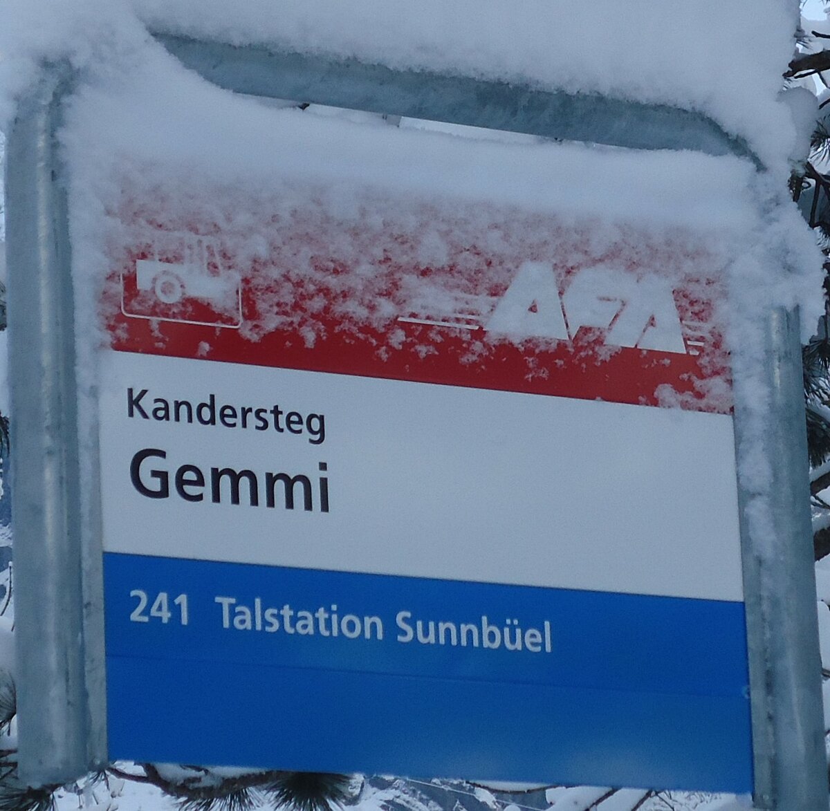 (131'677) - AFA-Haltestellenschild - Kandersteg, Gemmi - am 26. Dezember 2010