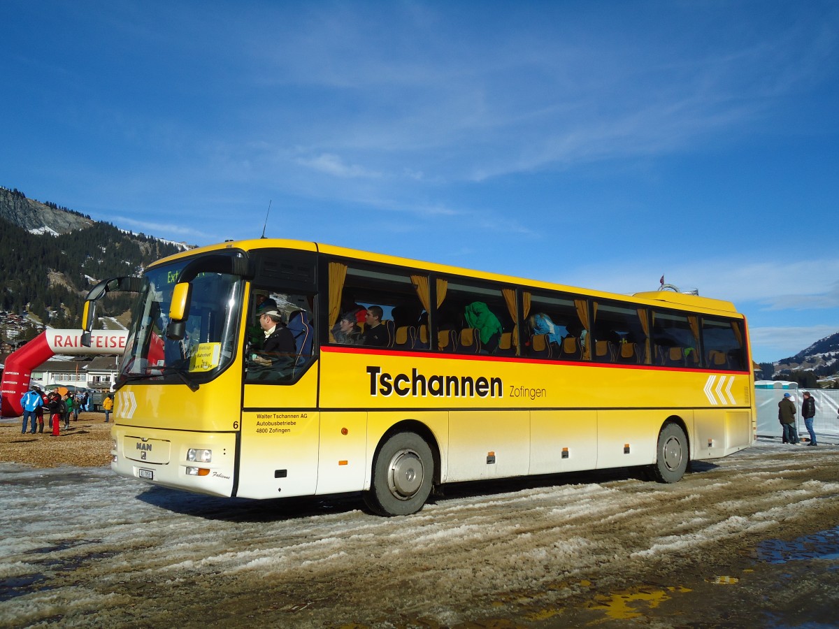 (132'155) - Tschannen, Zofingen - Nr. 6/AG 7858 - MAN (ex STI Thun Nr. 39) am 8. Januar 2011 in Adelboden, Weltcup