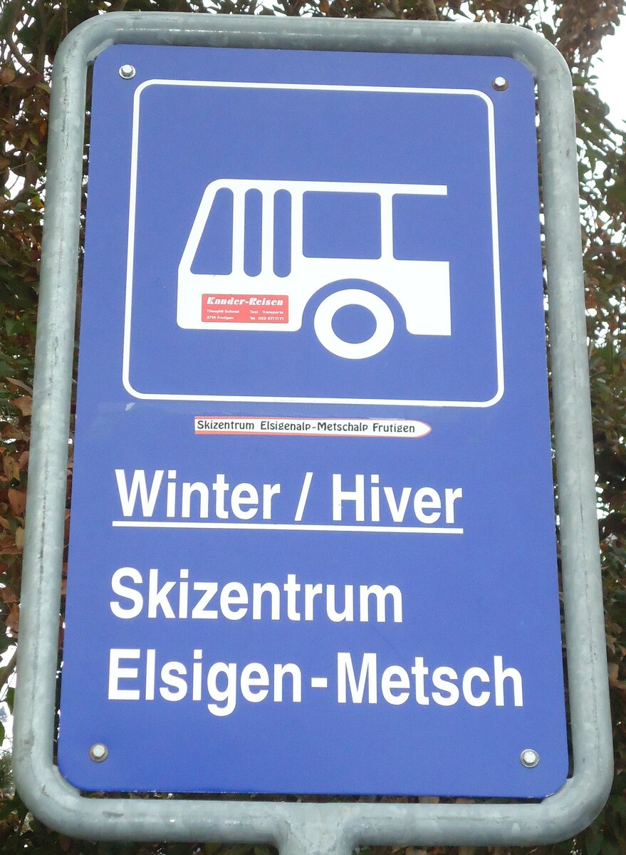 (132'284) - Kander-Reisen-Haltestellenschild - Frutigen, Bahnhof - am 9. Januar 2011