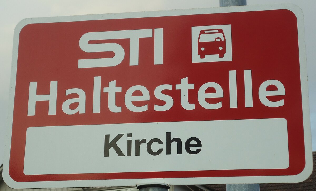 (133'309) - STI-Haltestellenschild - Thierachern, Kirche - am 16. April 2011