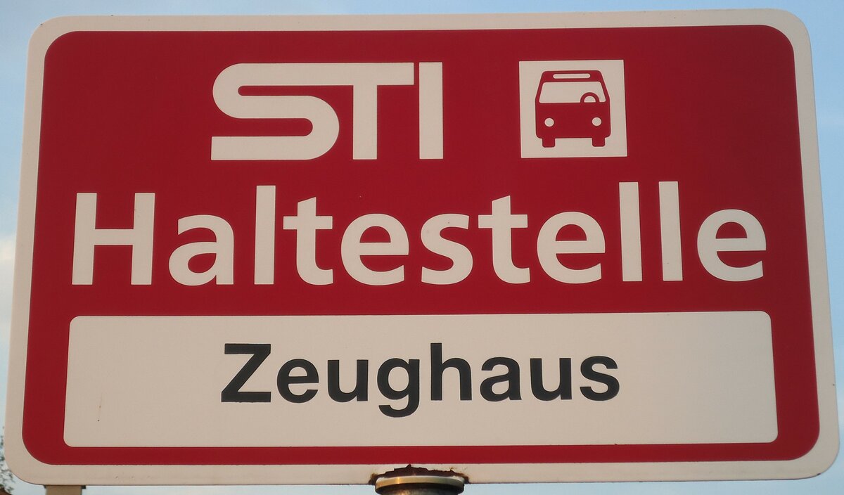 (133'355) - STI-Haltestellenschild - Gwatt, Zeughaus - am 21. April 2011
