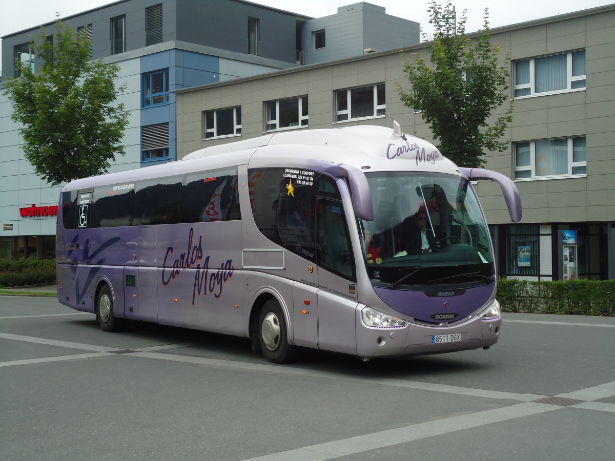 (134'173) - Aus Spanien: Moya, Tomelloso - 8511 DGX - Scania/Irizar am 11. Juni 2011 beim Bahnhof Interlaken Ost
