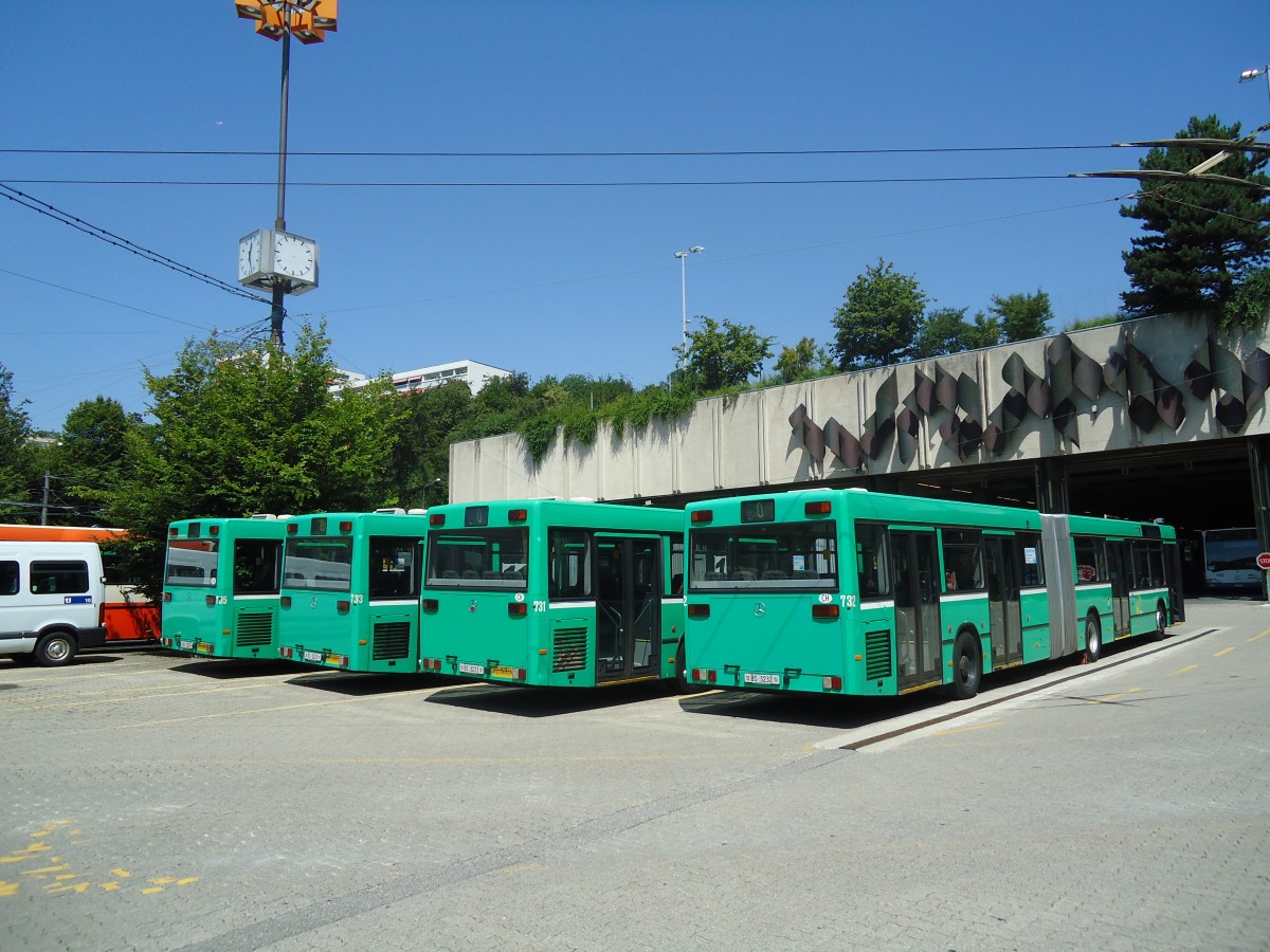 (135'088) - TL Lausanne (BVB 732) - Nr. 645/BS 3232 - Mercedes (ex VAG Freiburg/D Nr. 928) am 12. Juli 2011 in Lausanne, Dpt Borde