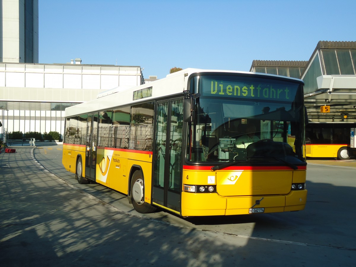 (135'554) - Steiner, Ortschwaben - Nr. 4/BE 162'774 - Volvo/Hess am 20. August 2011 in Bern, Postautostation