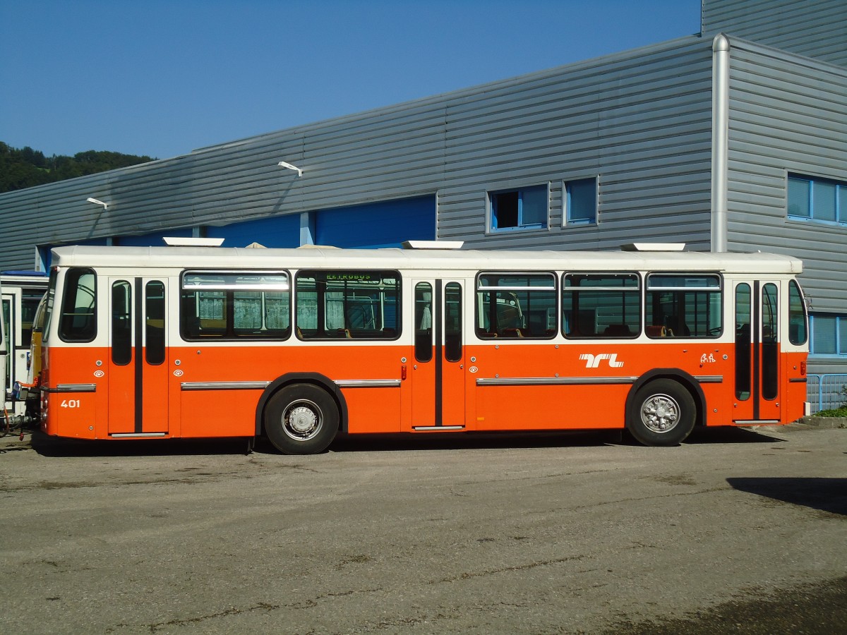 (135'587) - TL Lausanne (Rtrobus) - Nr. 401 - FBW/Hess am 20. August 2011 in Moudon, Rtrobus