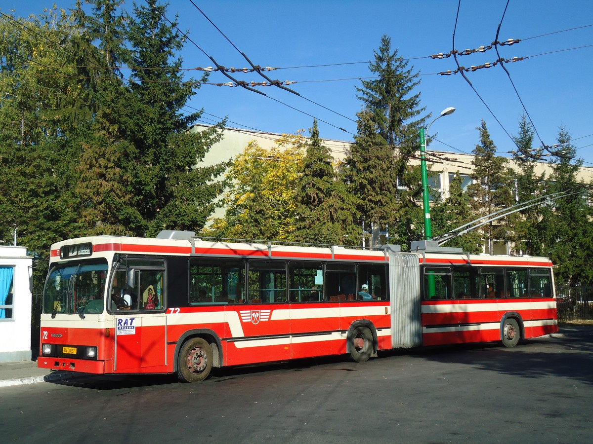 (136'341) - RAT Brasov - Nr. 72/BV 00'097 - Volvo/R&J Gelenktrolleybus (ex VB Biel/CH Nr. 72) am 4. Oktober 2011 in Brasov Rulmentul