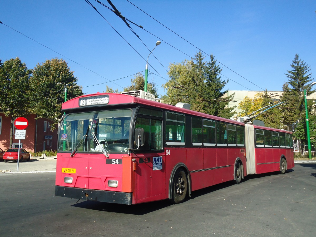 (136'349) - RAT Brasov - Nr. 54/BV 00'119 - FBW/Hess Gelenktrolleybus (ex Bernmobil, CH-Bern Nr. 54) am 4. Oktober 2011 in Brasov, Rulmentul