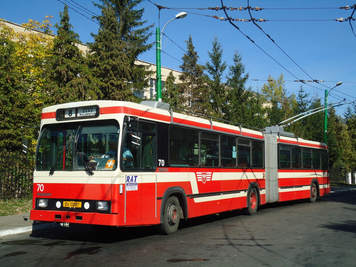(136'362) - RAT Brasov - Nr. 70/BV 00'087 - Volvo/R&J Gelenktrolleybus (ex VB Biel/CH Nr. 70) am 4. Oktober 2011 in Brasov, Rulmentul