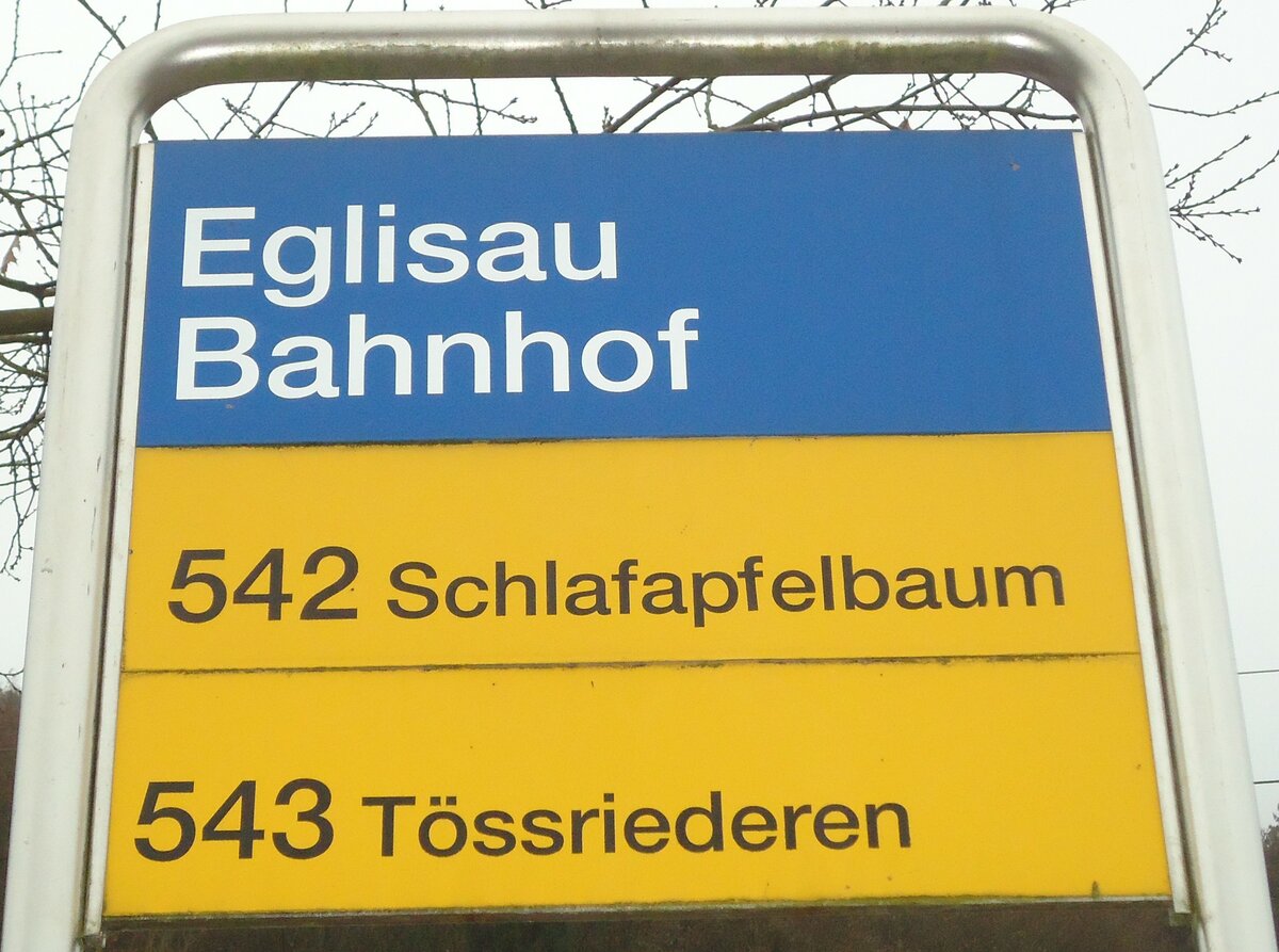 (136'969) - ZVV/PostAuto-Haltestellenschild - Eglisau, Bahnhof - am 24. November 2011
