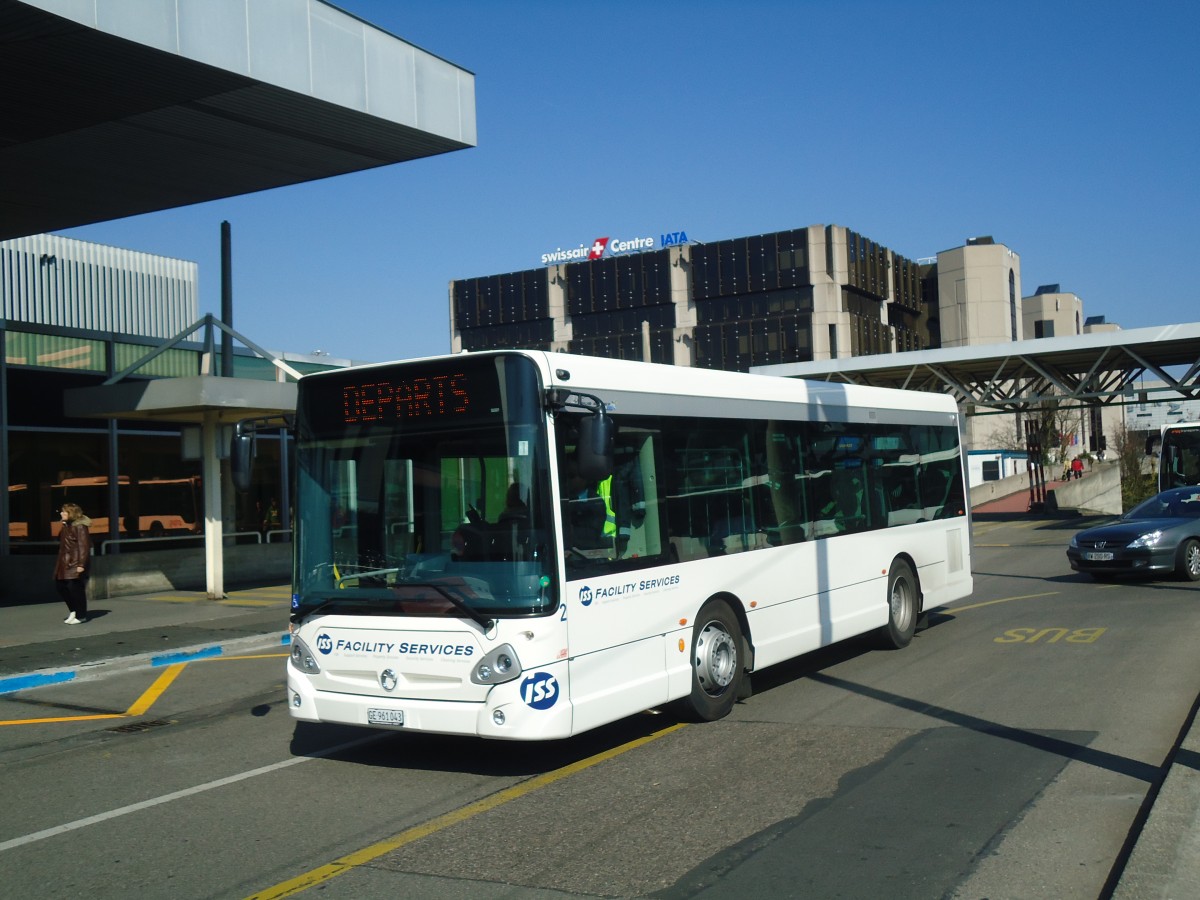 (138'245) - Facility Services, Genve - Nr. 2/GE 961'043 - Irisbus am 9. Mrz 2012 in Genve, Aroport