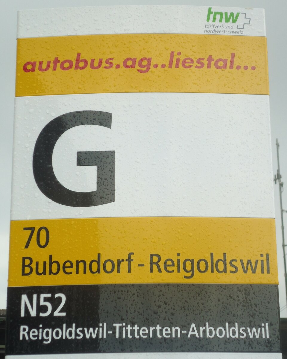 (138'854) - autobus.ag..liestal...-Haltestellenschild - Liestal, Bahnhof - am 16. Mai 2012