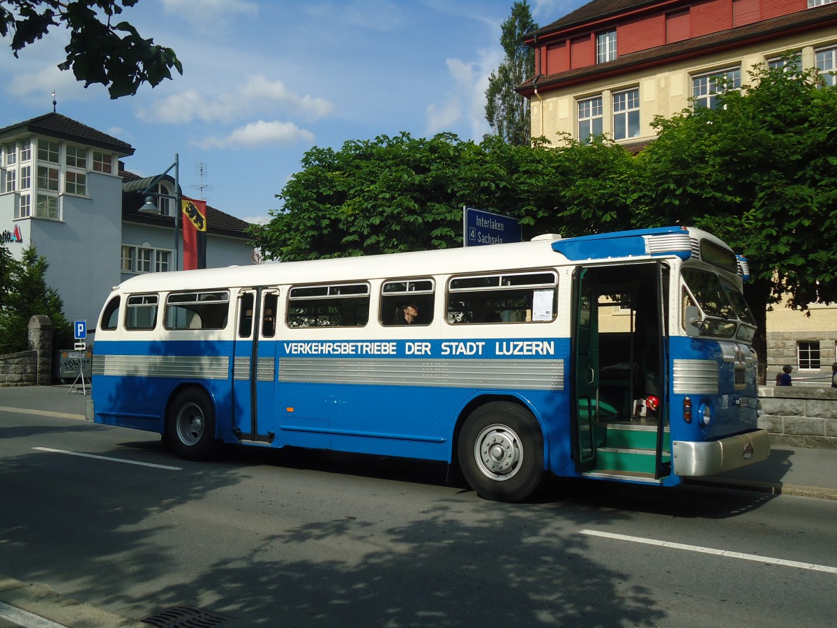 (139'055) - VBL Luzern - Nr. 76/LU 999'944 - Twin Coach am 27. Mai 2012 in Sarnen, OiO