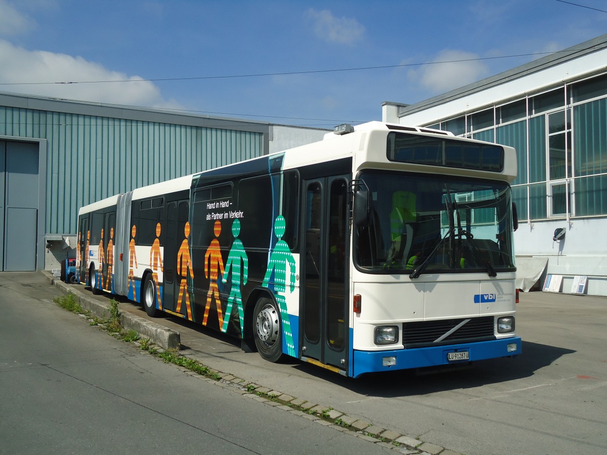 (139'227) - VBL Luzern - Nr. 119/LU 91'287 U - Volvo/Hess am 2. Juni 2012 in Luzern, Depot