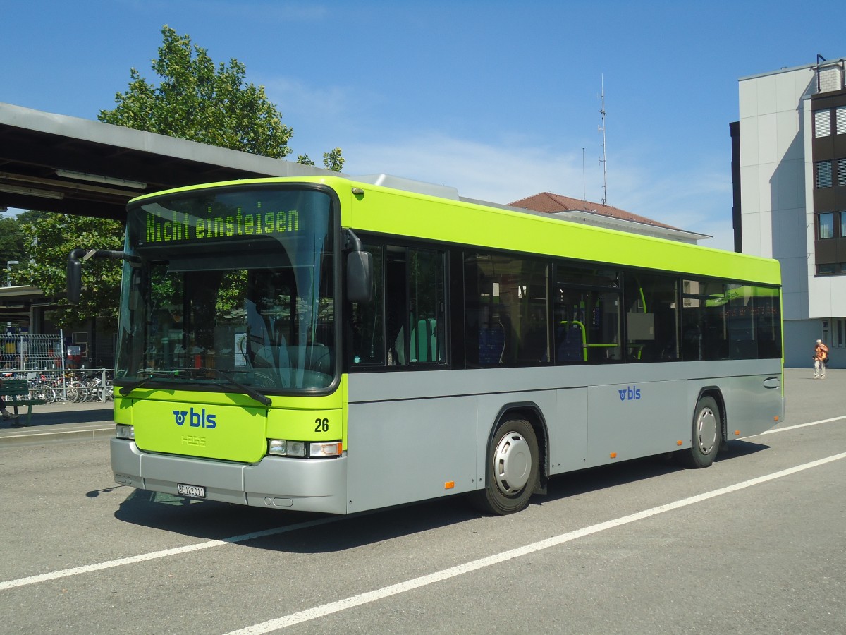 (141'132) - Busland, Burgdorf - Nr. 26/BE 122'011 - Scania/Hess am 15. August 2012 beim Bahnhof Burgdorf