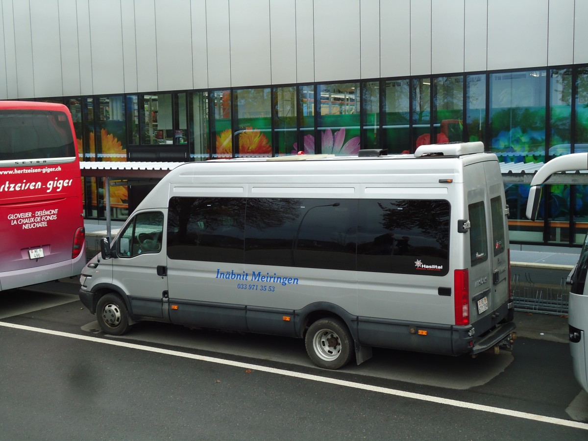 (142'189) - Inbnit, Meiringen - BE 671'709 - Irisbus am 4. November 2012 in Thun, Arena Thun