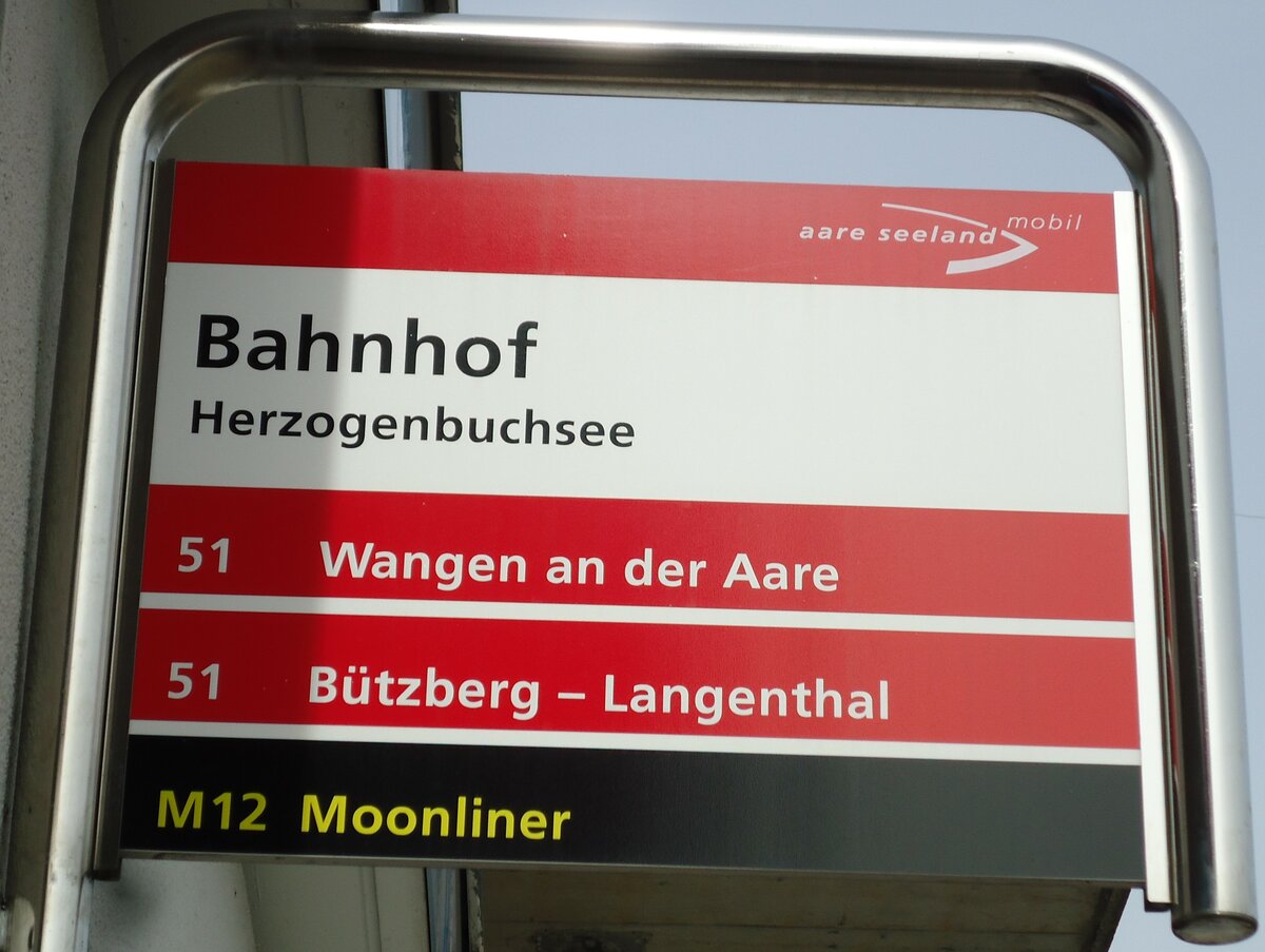 (143'495) - aare seeland mobil-Haltestellenschild - Herzogenbuchsee, Bahnhof - am 16. Mrz 2013