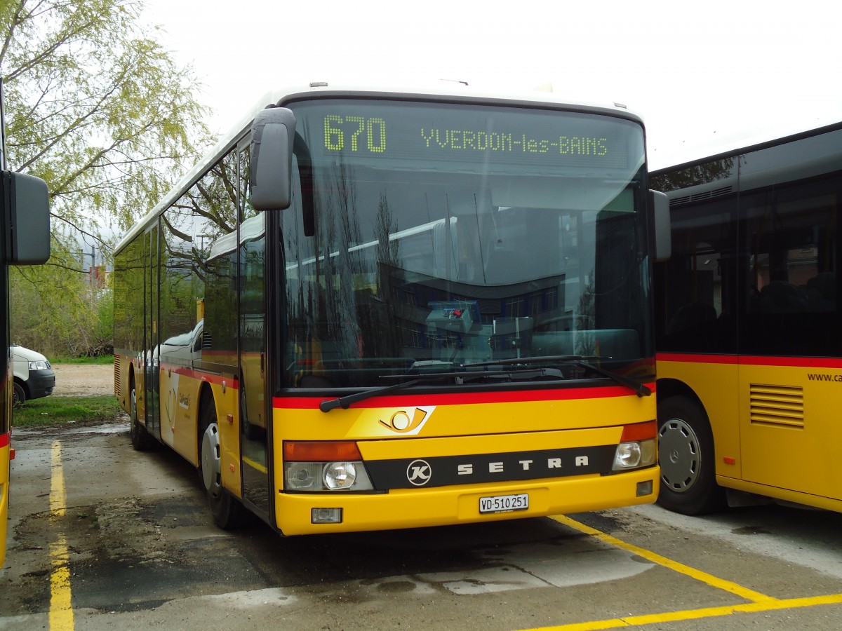 (143'887) - CarPostal Ouest - VD 510'251 - Setra (ex P 25'637) am 27. April 2013 in Yverdon, Garage