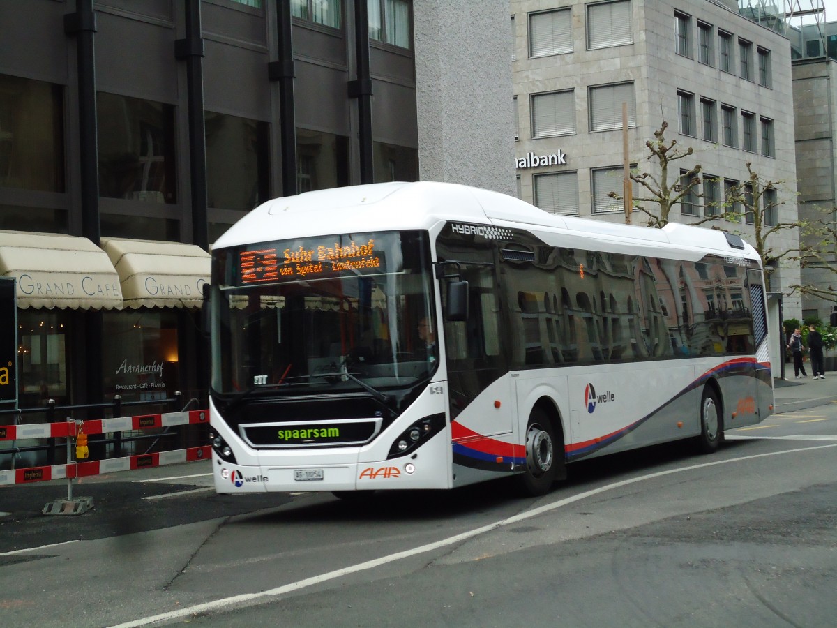 (143'962) - AAR bus+bahn, Aarau - Nr. 54/AG 18'254 - Volvo am 9. Mai 2013 beim Bahnhof Aarau