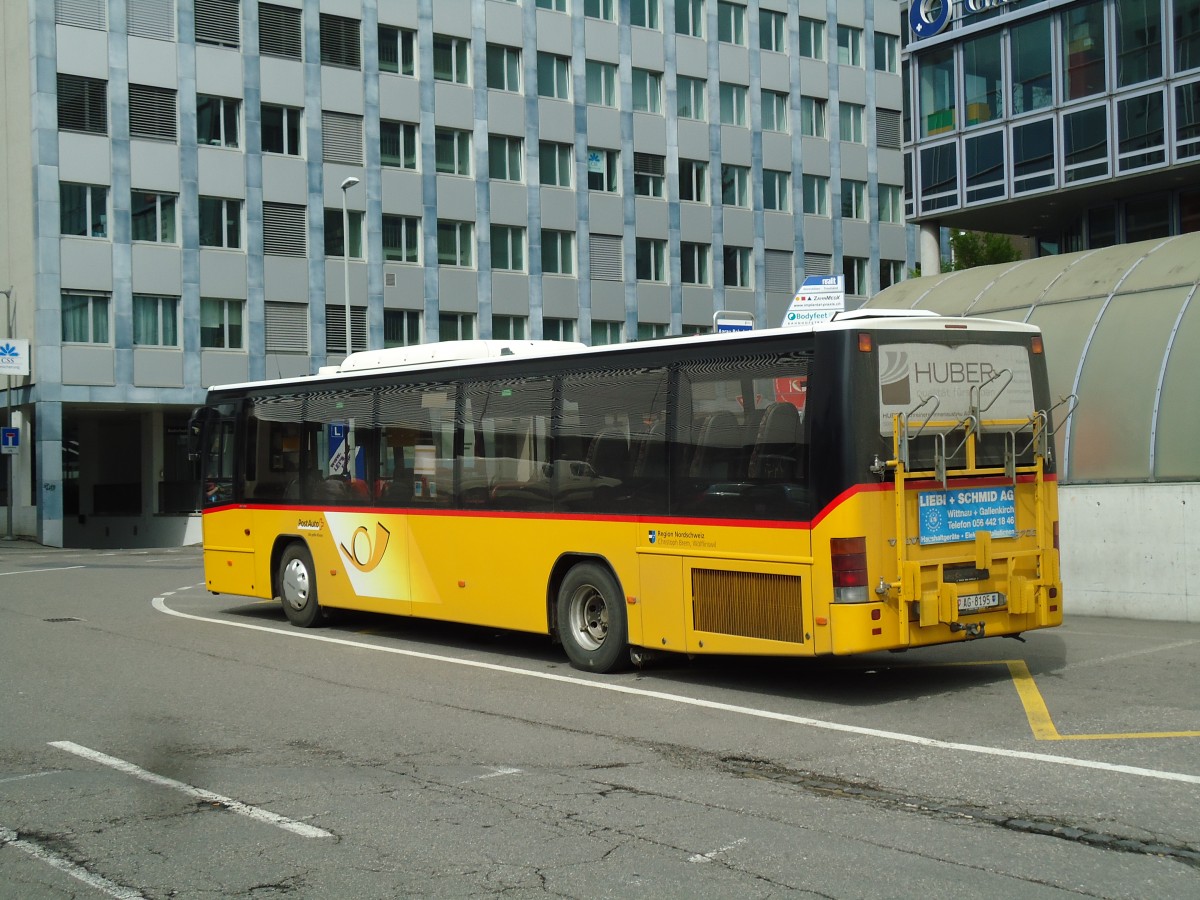 (143'969) - Brem, Wlflinswil - AG 8195 - Volvo (ex Peter, Pfaffnau) am 9. Mai 2013 beim Bahnhof Aarau