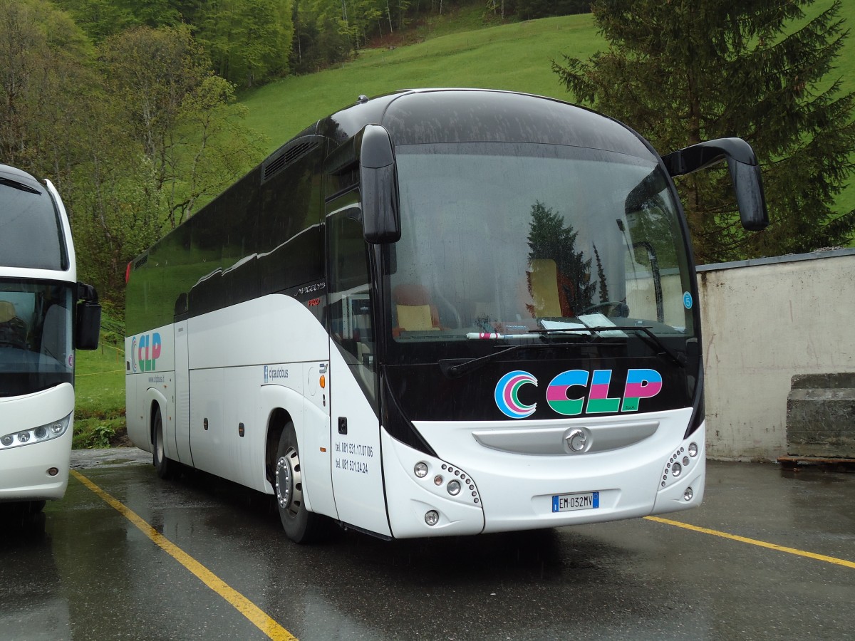 (144'228) - Aus Italien: CLP, Napoli - EM-032 MV - Irisbus am 19. Mai 2013 in Engelberg, Titlisbahnen