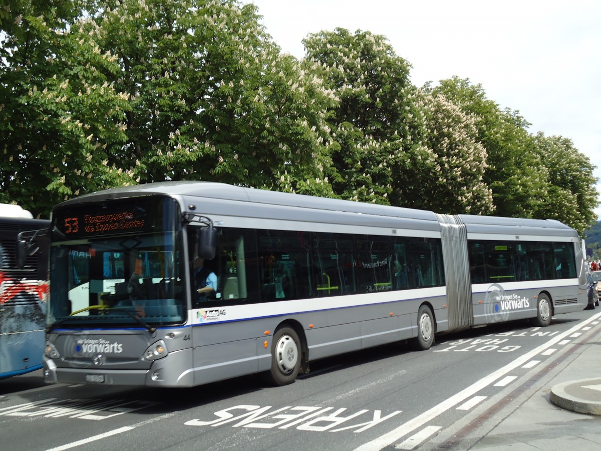 (144'350) - AAGR Rothenburg - Nr. 44/LU 15'739 - Irisbus am 19. Mai 2013 beim Bahnhof Luzern