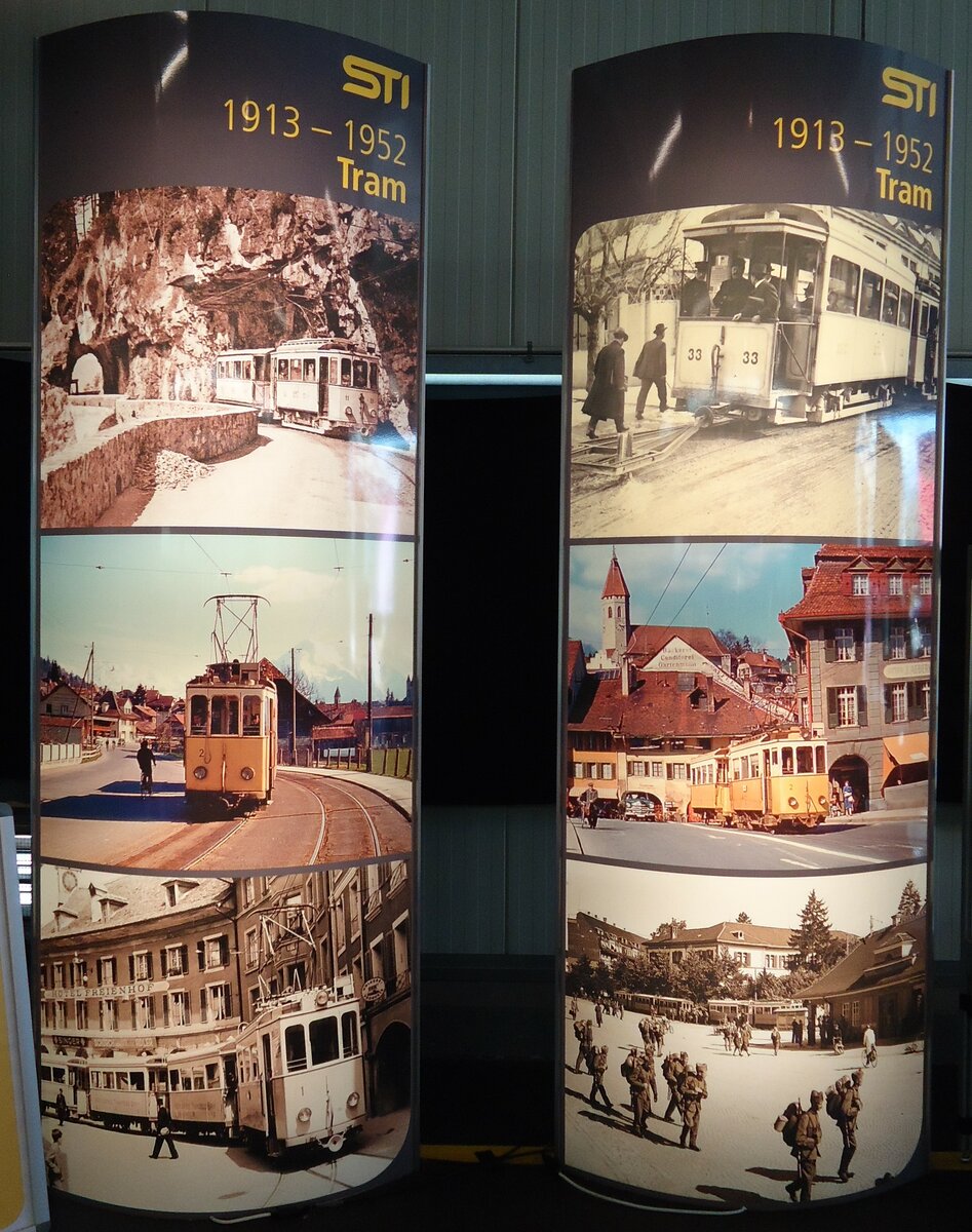 (145'101) - Plakatsulen von STI 1913 - 1952 Tram am 16. Juni 2013 in Thun, Garage