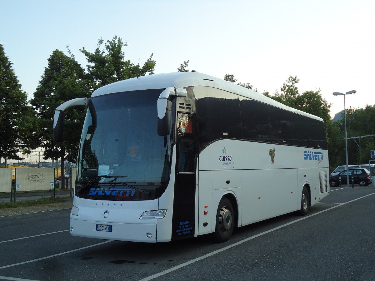 (145'603) - Aus Italien: Salvetti, Bergamo - EB-832 VB - Irisbus am 6. Juli 2013 in Thun, Seestrasse