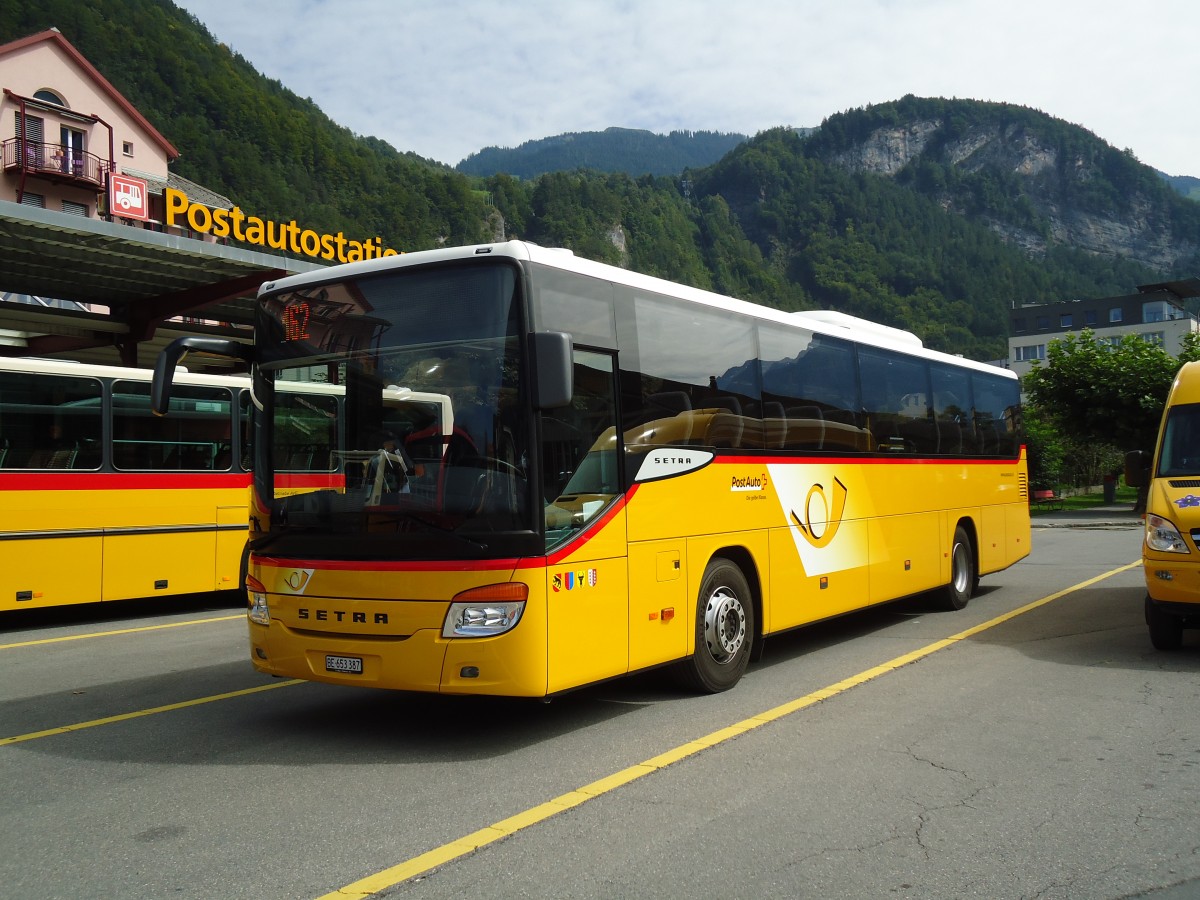 (146'997) - PostAuto Bern - BE 653'387 - Setra am 2. September 2013 in Meiringen, Postautostation