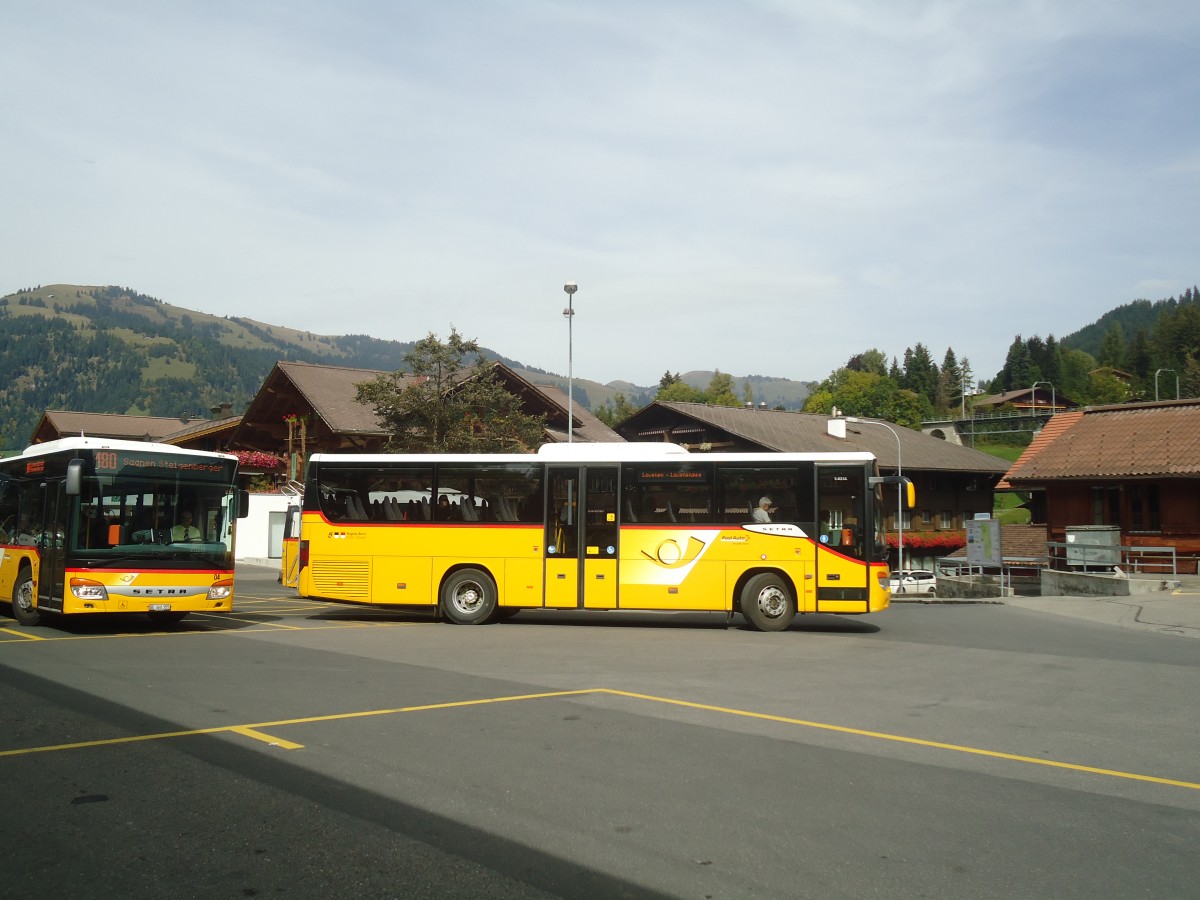 (147'381) - Kbli, Gstaad - Nr. 3/BE 330'862 - Setra am 28. September 2013 beim Bahnhof Gstaad