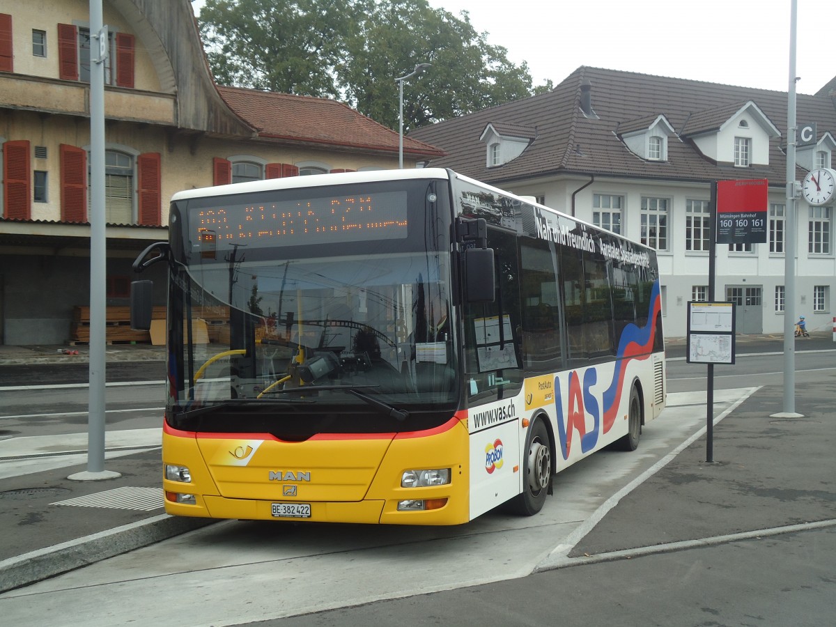 (147'433) - Lengacher, Mnsingen - Nr. 6/BE 382'422 - MAN/Gppel am 30. September 2013 beim Bahnhof Mnsingen