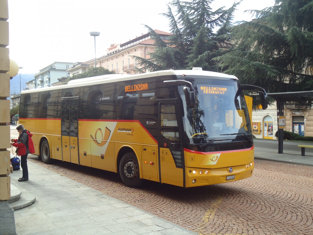 (147'683) - AutoPostale Ticino - TI 237'665 - Temsa am 5. November 2013 beim Bahnhof Bellinzona