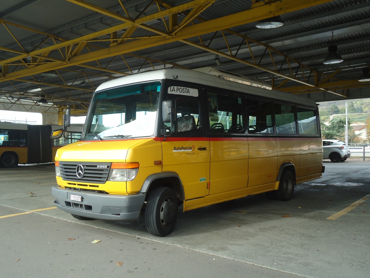 (147'820) - Autopostale, Mendrisio - TI 151'872 - Mercedes am 6. November 2013 beim Bahnhof Mendrisio