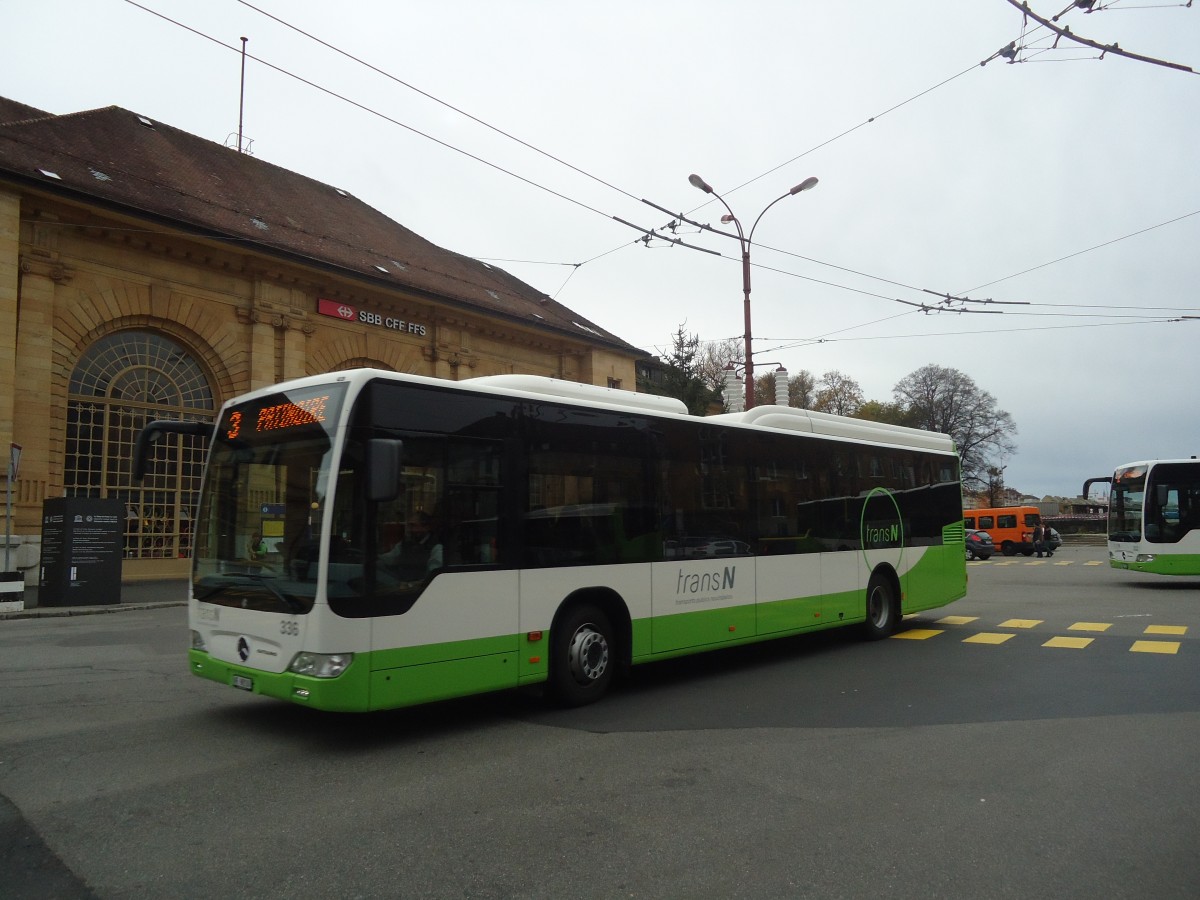 (147'944) - transN, La Chaux-de-Fonds - Nr. 336/NE 98'336 - Mercedes am 8. November 2013 beim Bahnhof La Chaux-de-Fonds