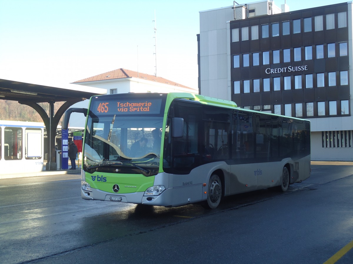 (148'330) - Busland, Burgdorf - Nr. 105/BE 737'105 - Mercedes am 15. Dezember 2013 beim Bahnhof Burgdorf