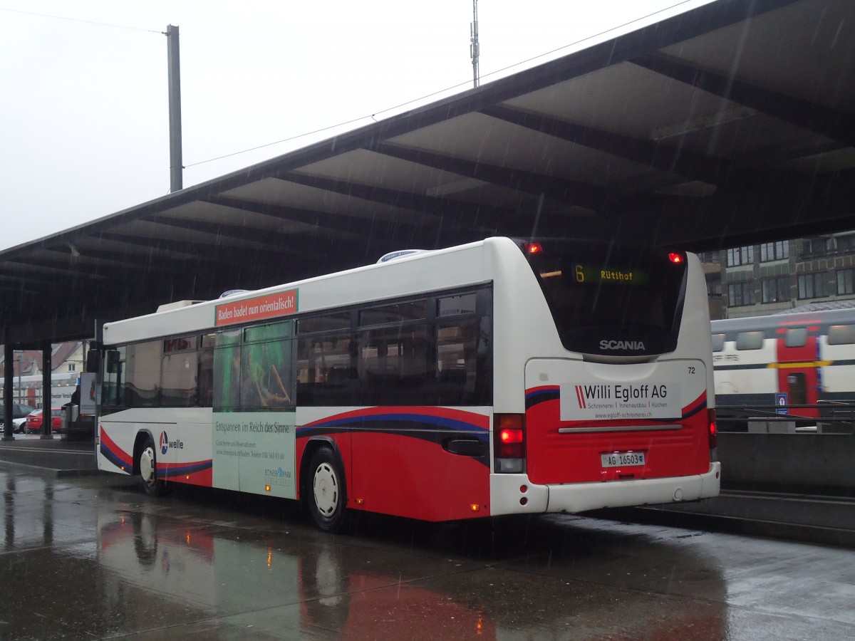 (148'456) - RVBW Wettingen - Nr. 72/AG 16'503 - Scania/Hess am 26. Dezember 2013 beim Bahnhof Baden